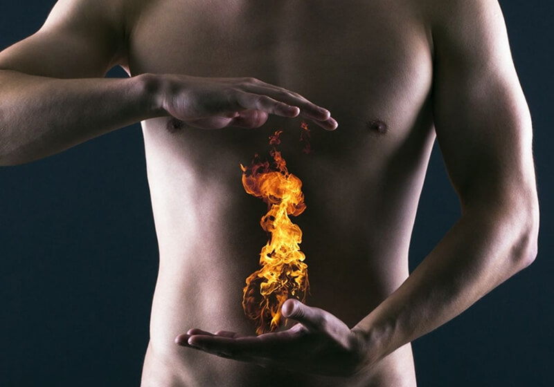 Παλινδρόμηση κάψιμο πίσω από το στέρνο